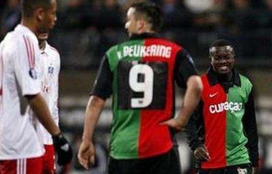 许球员在N 许球员在N