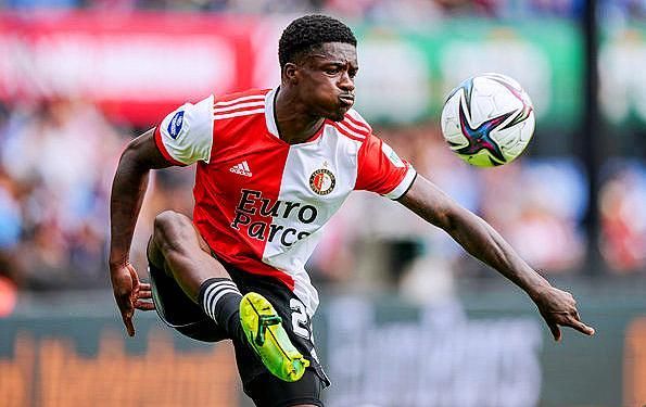 为足球而生 为足球而生