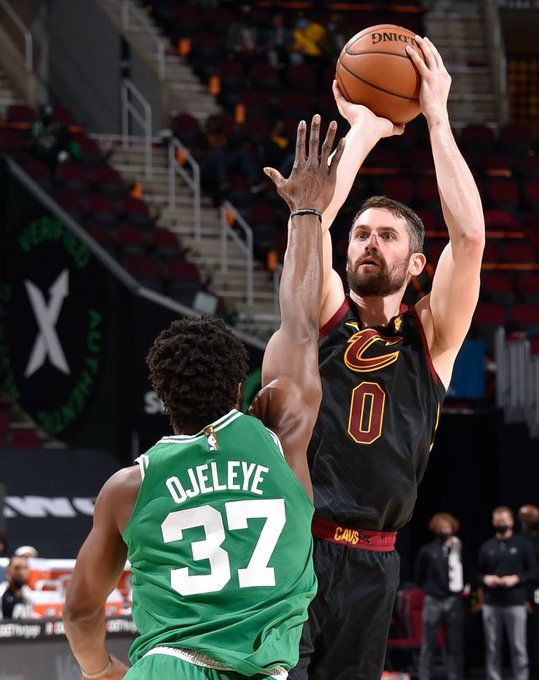 传中多落前 传中多落前